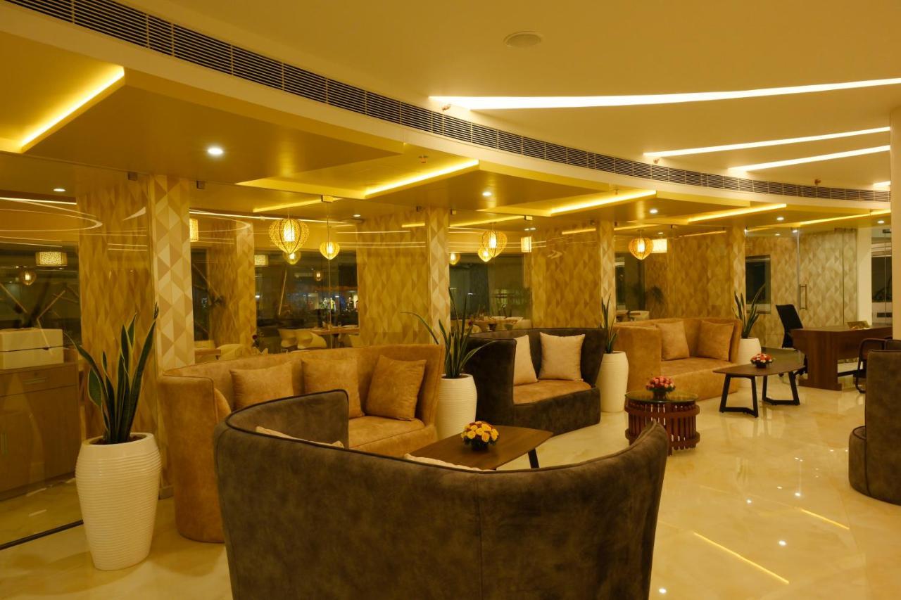 Fort Manor Thiruvananthapuram Buitenkant foto