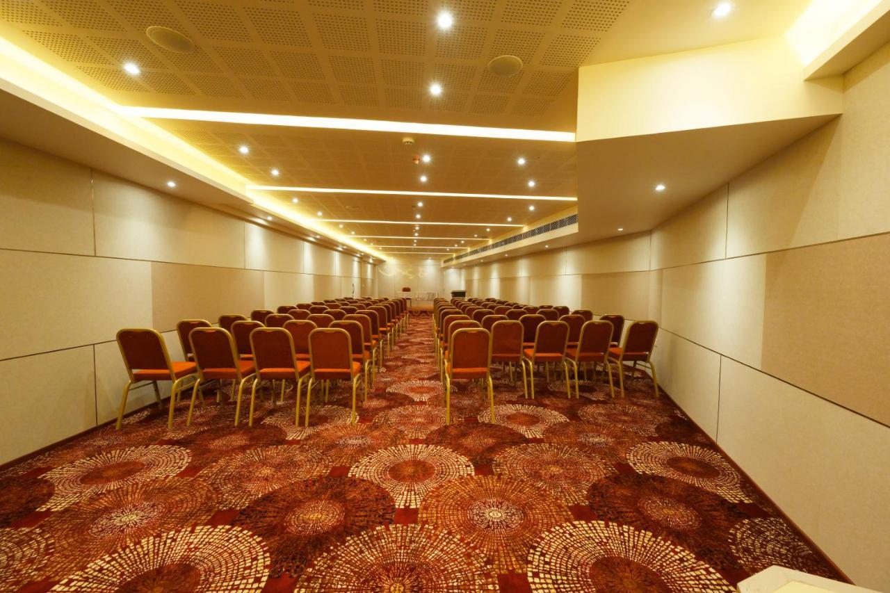 Fort Manor Thiruvananthapuram Buitenkant foto
